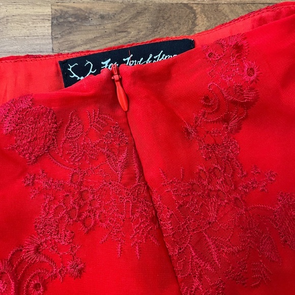 For Love & Lemons Red Embroidered Skirt Size S Side Zip Flounce Button Lined - Picture 11 of 13